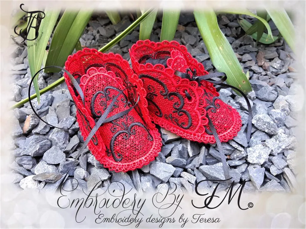 Baby Booties No. 56/ 4x4 hoop or 5x7 hoop