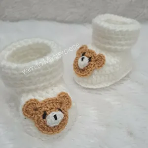 Crochet baby booties/ baby shoes with bear/Handmade shoes for baby girl and baby boy