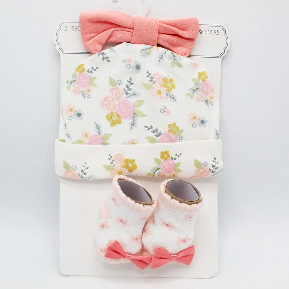 Imported 2 Pcs Cute Character Baby Cap and Shoes Set for 0-6 Months