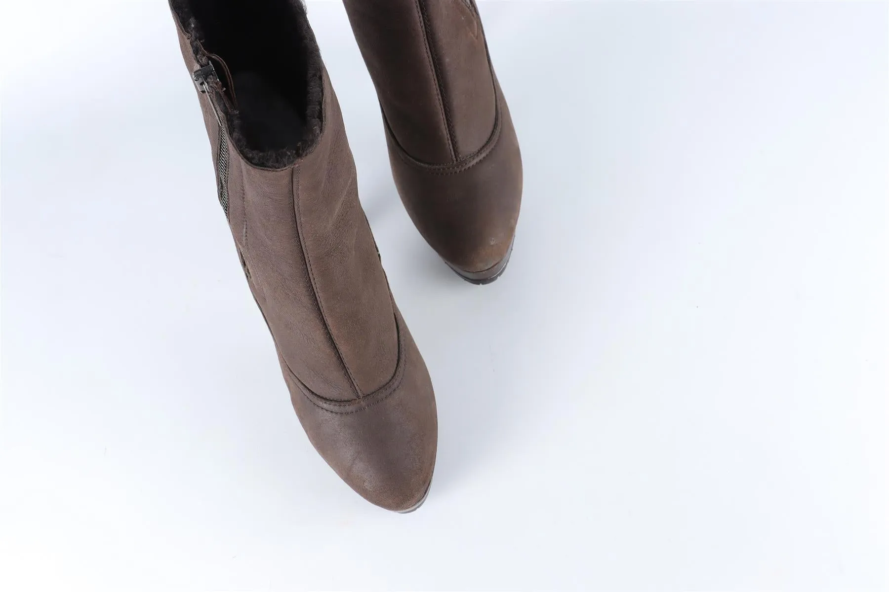 JIMMY CHOO BROWN SHEARLING AND SUEDE ANKLE BOOTS EU 38.5 UK 5.5 US 8.5