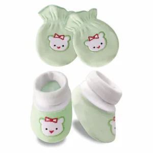 KIDS AND BEBS New Born Baby Mitten And Booties Set ( light green )
