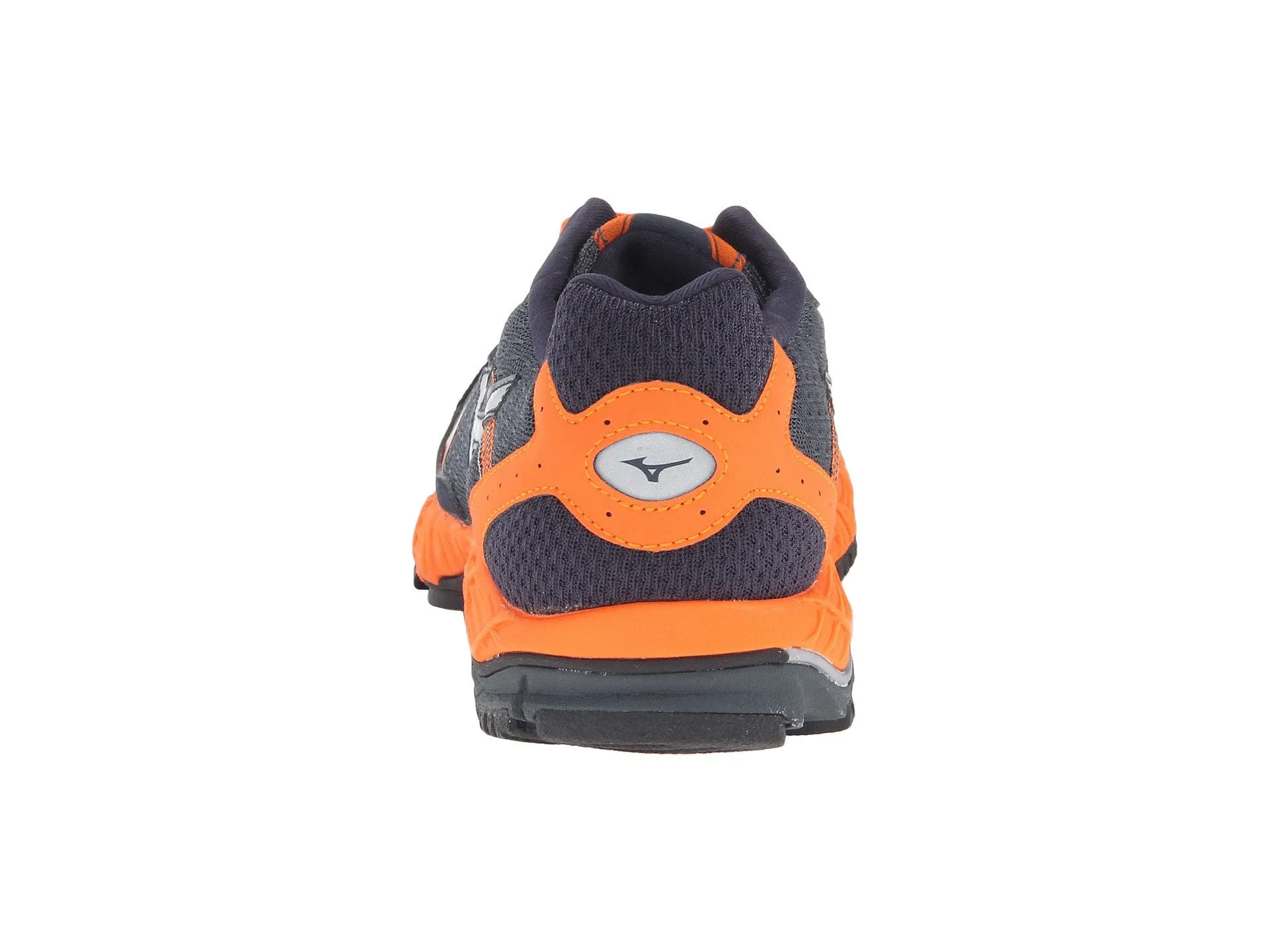 Mizuno Wave Ascend 8