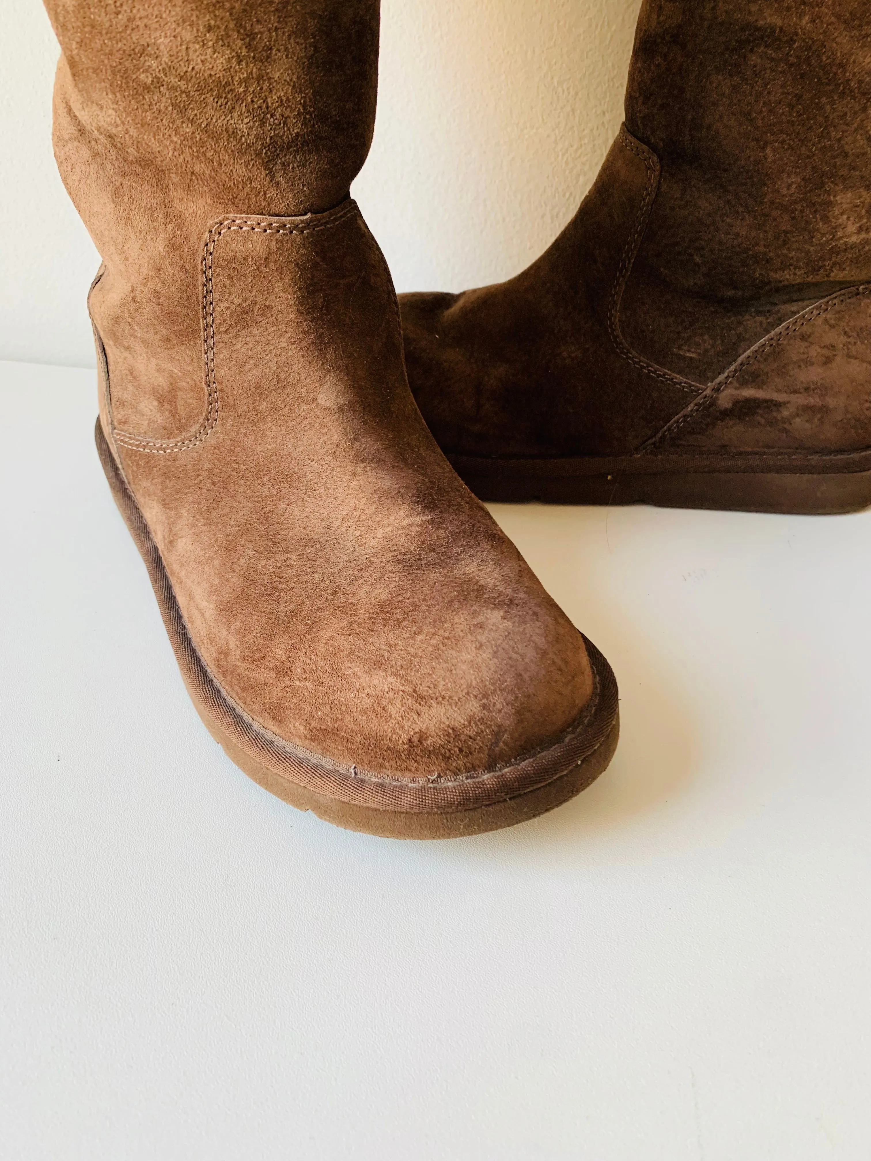 UGG Brown Suede Shearling Lined Tall Boots Size 7
