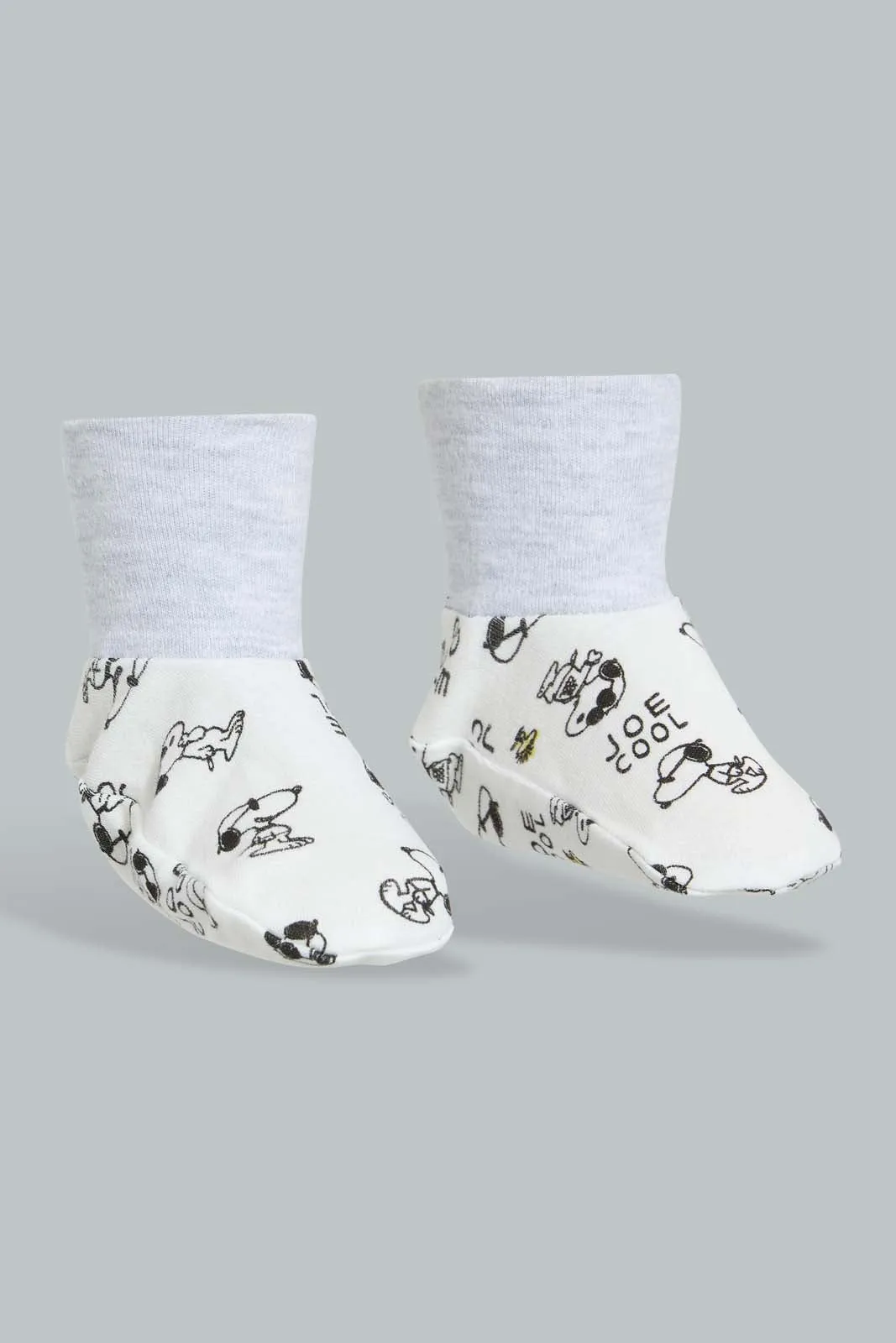 White And Grey Peanuts Mittens And Booties Set (2 Piece)